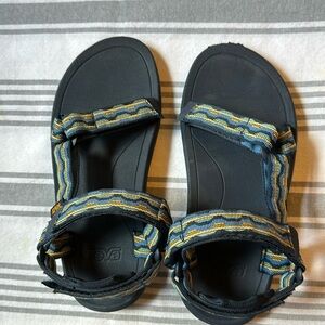 Boys teva sandals